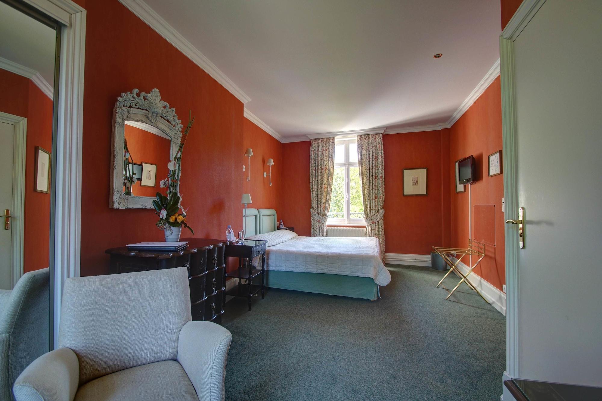 Najeti Hôtel Château Cléry Hesdin-lʼAbbé Esterno foto