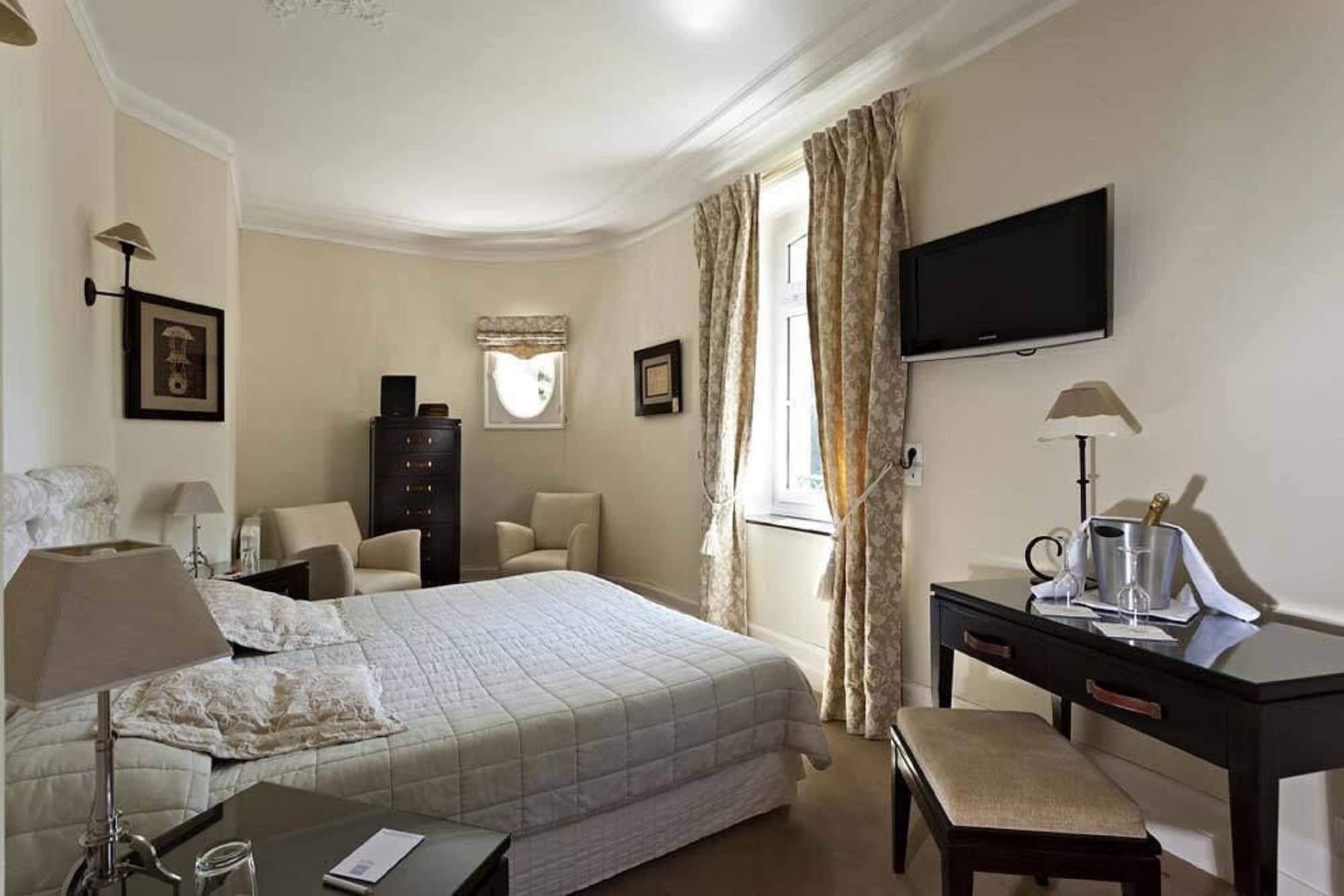 Najeti Hôtel Château Cléry Hesdin-lʼAbbé Esterno foto