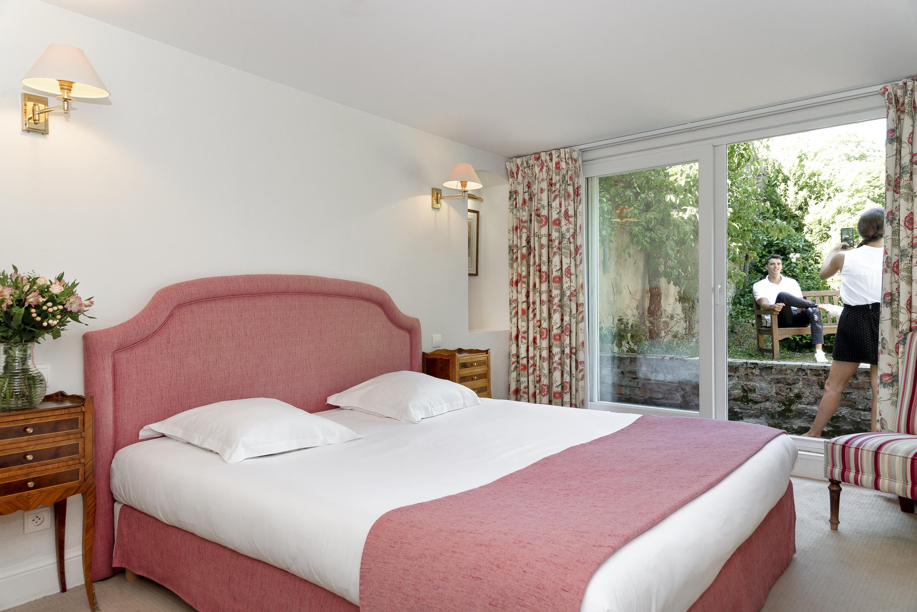 Najeti Hôtel Château Cléry Hesdin-lʼAbbé Esterno foto