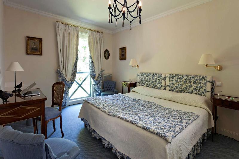 Najeti Hôtel Château Cléry Hesdin-lʼAbbé Esterno foto