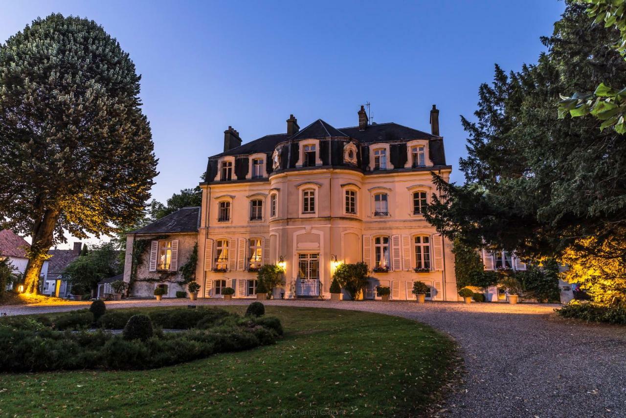 Najeti Hôtel Château Cléry Hesdin-lʼAbbé Esterno foto