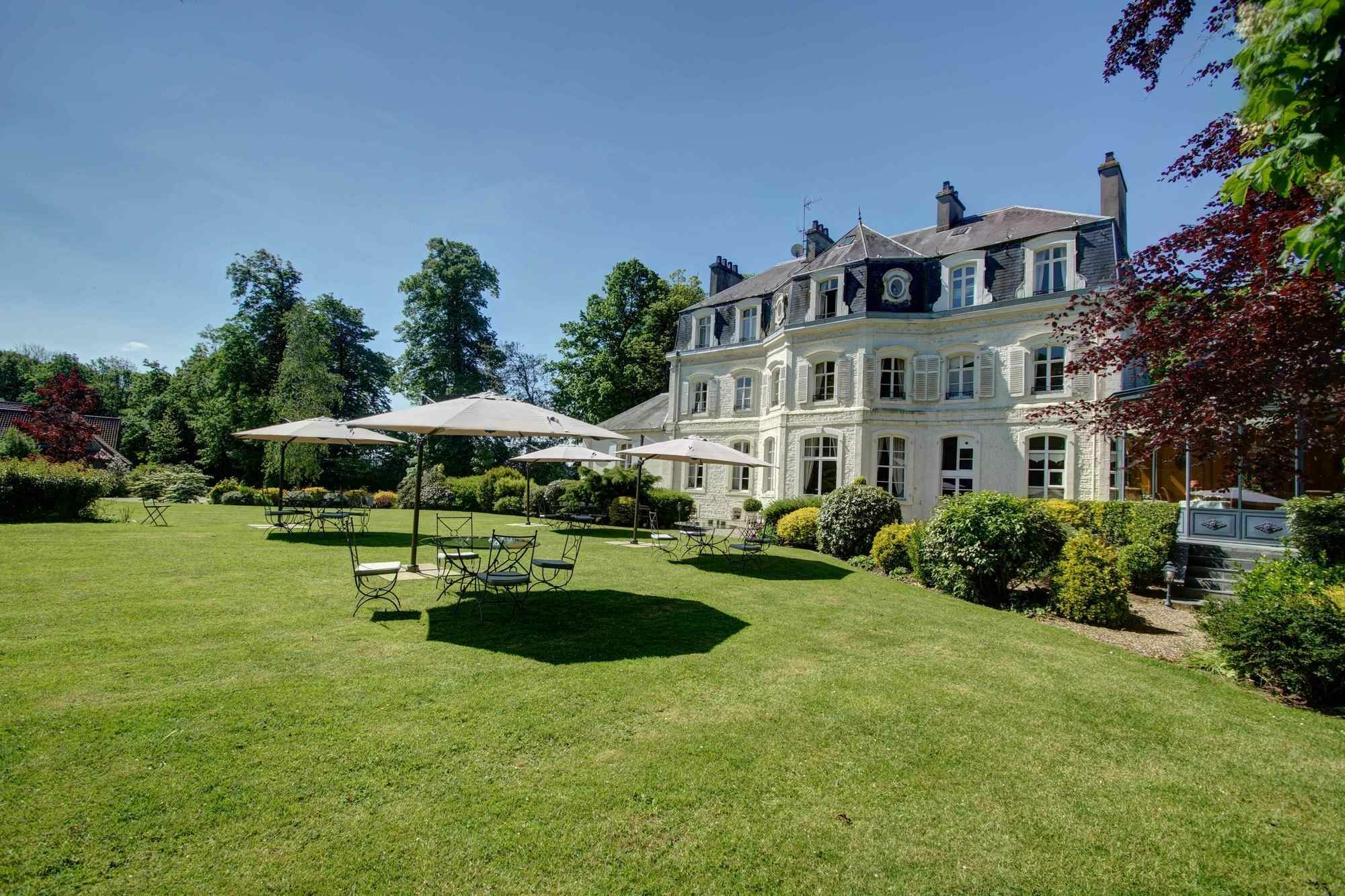 Najeti Hôtel Château Cléry Hesdin-lʼAbbé Esterno foto