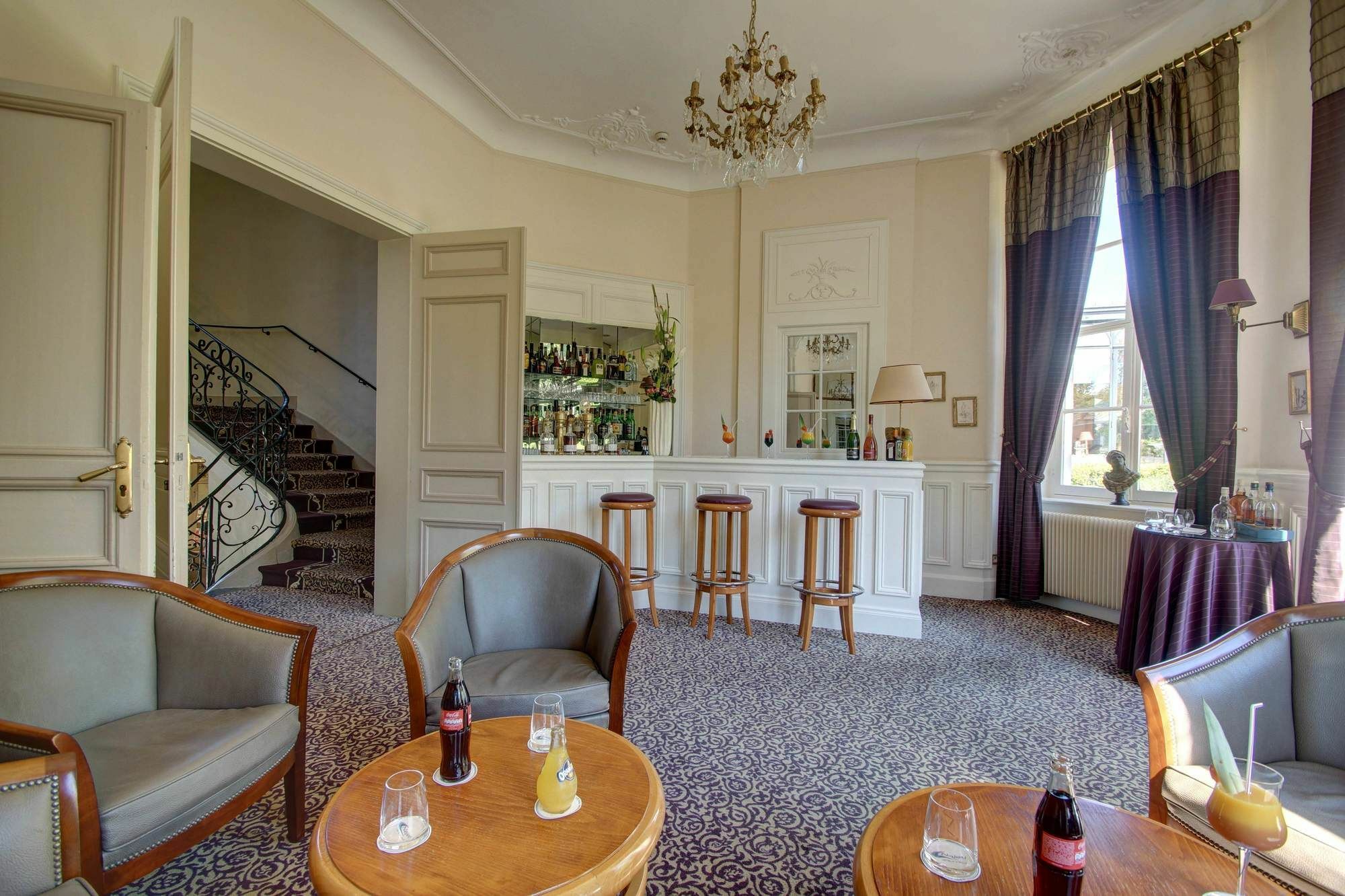 Najeti Hôtel Château Cléry Hesdin-lʼAbbé Esterno foto