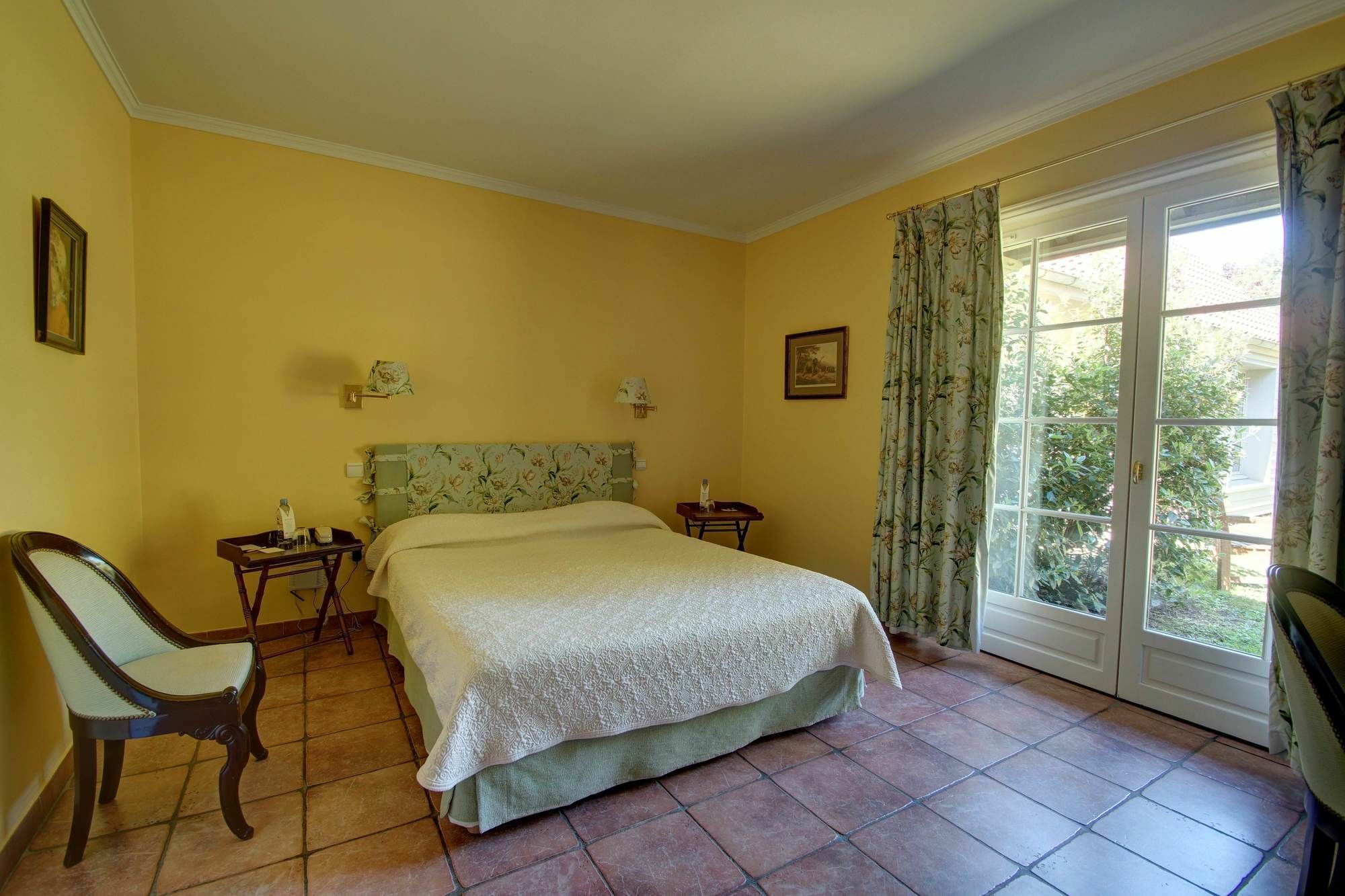 Najeti Hôtel Château Cléry Hesdin-lʼAbbé Esterno foto